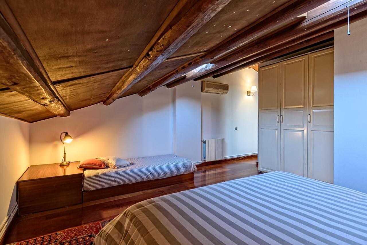 Apartamento Con Encanto En Badalona Dış mekan fotoğraf
